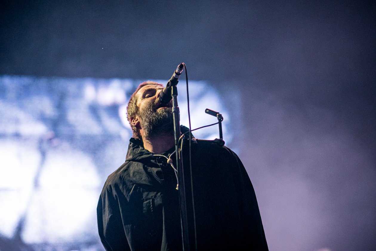 OASIS: Frühjahrsputz bringt "Don't Stop" hervor | Beim Ausmisten findet Noel Gallagher einen verschollen geglaubten Demo-Track. gallery image 1430654361180918 |