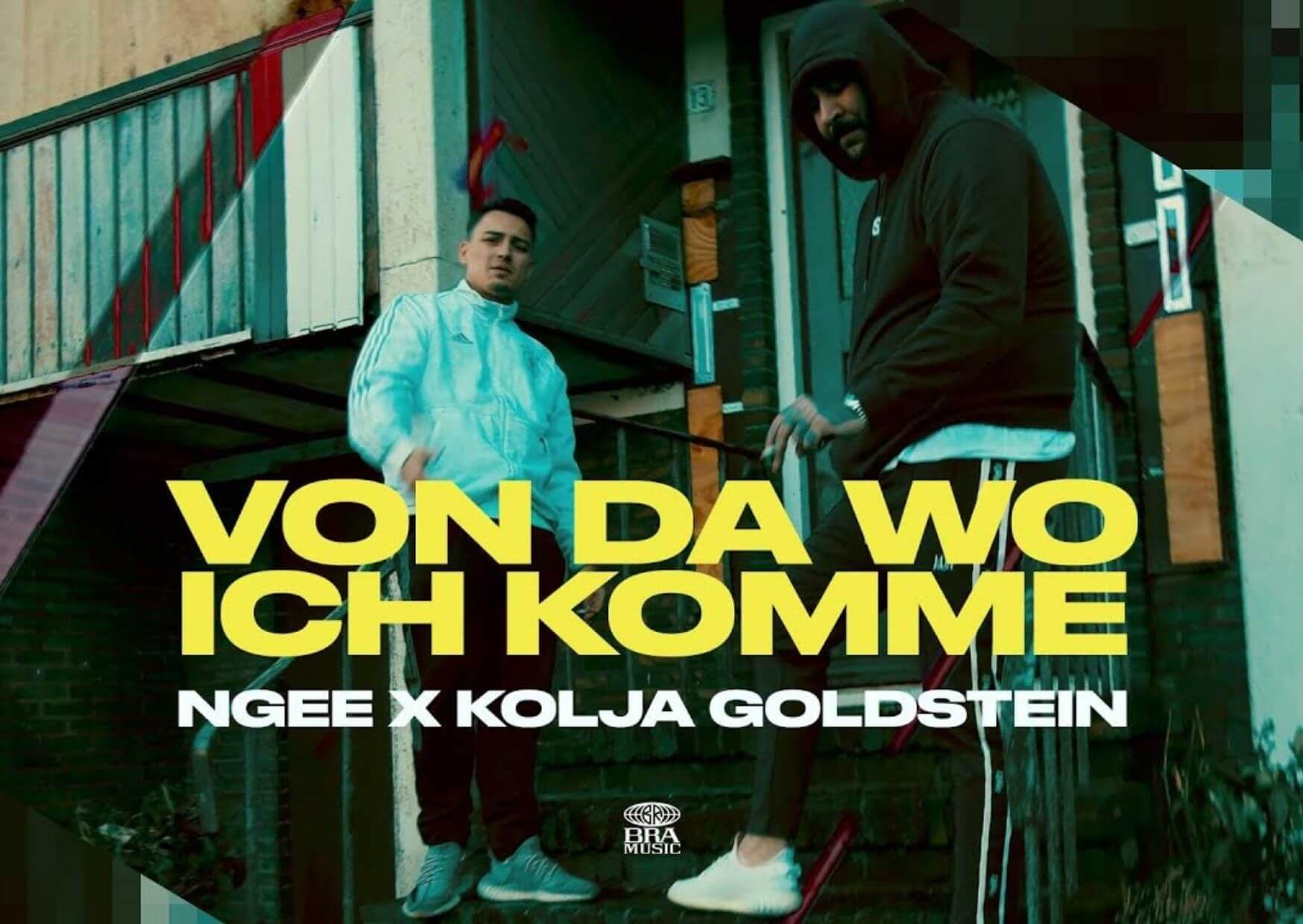 NGEE: "Von Da Wo Ich Komme" mit Kolja Goldstein | (dol) "Jeder weiß, ich komm' aus keinem reichen Elternhaus. Leider Gottes wissen das meine Eltern auch." Häufig fällt es schwer, richtig einzuordnen, was Ngee eigentlich aussagen möchte. Zumindest bemüht sich der sprachlich immer etwas grobmotorische Rapper in seinem Song "Von Da Wo Ich Komme" um Aufrichtigkeit: "Ich wurd' auf liebevolle Weise erzogen, aber pleite geboren – darum Scheine mit Drogen." Zur Unterstützung holt er sich den ebenso geschäftstüchtigen Kolja Goldstein zur Seite, der in seinen kummervollen Refrain ein Stoßgebet für finanzielle Unabhängigkeit einbaut. "Auf dass wir baden in Money." Design ohne Titel 41 |