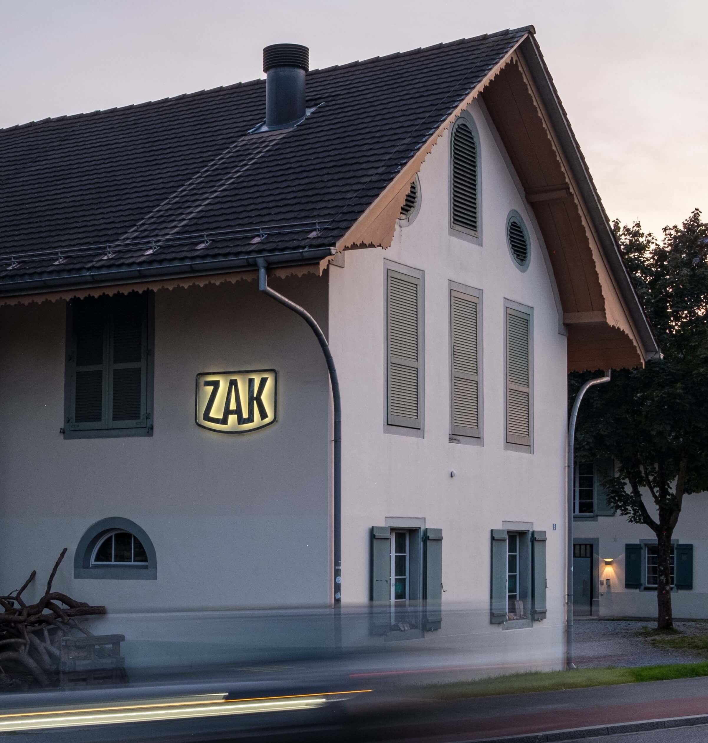 Das neue ZAK - Zentrum für aktuelle Kultur - Infoanlässe | Nach der «Rhythm & Blues Night» am 13. Mai mit der Band «Make Plain» schliesst das ZAK nach 24 Jahren mit nationalen und internationalen Künstlern die Türen - in seiner bisherigen Form. ZAK1 |