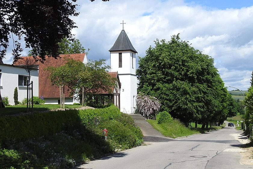 cropped Wertingen Hettlingen Kirche v S