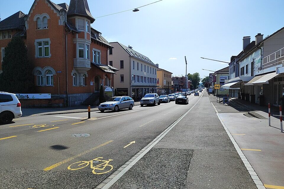cropped Wil SG Rush Hour Verkehrskollaps Zuercherstrasse 3