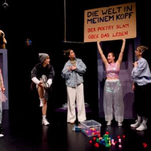 «Die Welt in meinem Kopf»: Jugendtheater in Aarau 10 «Die Welt in meinem Kopf»: Jugendtheater in Aarau