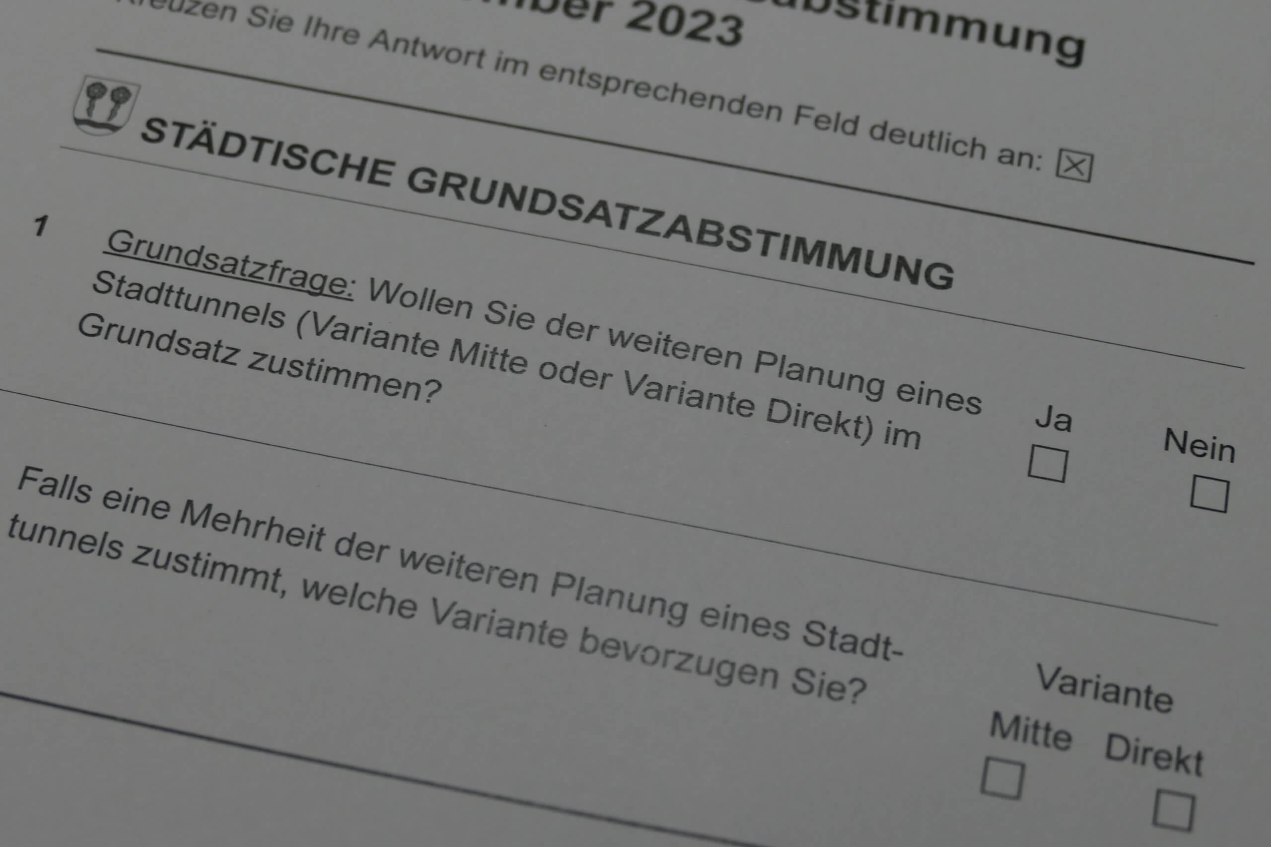 Stadttunnel: Knappes Resultat und hohe Stimmbeteiligung erwartet | Die Bevölkerung von Rappi-Jona bewegt die Stadttunnelfrage. Sie wird emotional diskutiert und sehr viele haben sich eine klare Meinung gebildet. Es dürfte knapp werden. Wir haben eine Strassenumfrage gemacht. Höre rein... P1071340 1 scaled |
