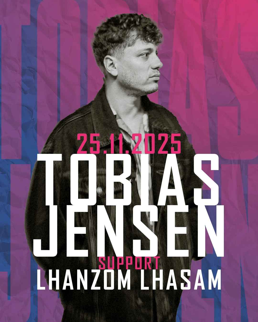 Tobias Jensen | Im Jahr 2024 hat Tobias Jensen sein letztes Album «What Needs to Be Said» veröffentlicht. Kurz darauf ist er wieder ins Studio gegangen und hat das getan, was er am liebsten tut: seiner Kreativität freien Lauf gelassen. Er verbrachte jede freie Minute im Studio, eine intensive Zeit, in der viele neue, abwechslungsreiche und melodiöse Songs entstanden sind. Die aktuelle Musik wartet nur darauf, seinen Fans live präsentiert zu werden. Der Songschreiber wird bei den Live-Shows von sehr erfahrenen und versierten Live-Musikern unterstützt, dies gibt den Konzerten den letzten Schliff. TobiasJensen Insta |