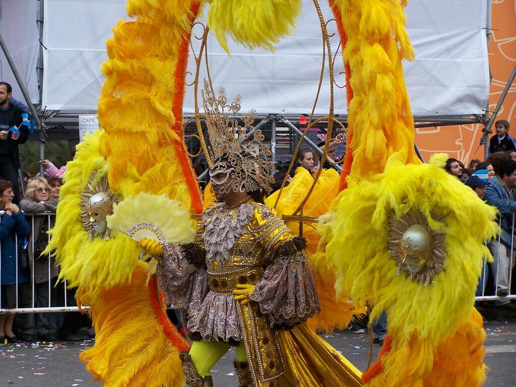 Schule Kaiseraugst : Brasilianische Traditione | In diesem Radiobeitrag erzählen wir von brasilianischen Traditionen und ihrer Bedeutung im Alltag. fcc4f83a db5f 4e9e 9c31 888848e96c52 |