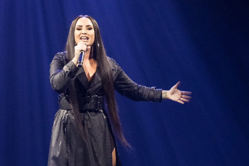 demi lovato lanxess arena koeln 191902 |