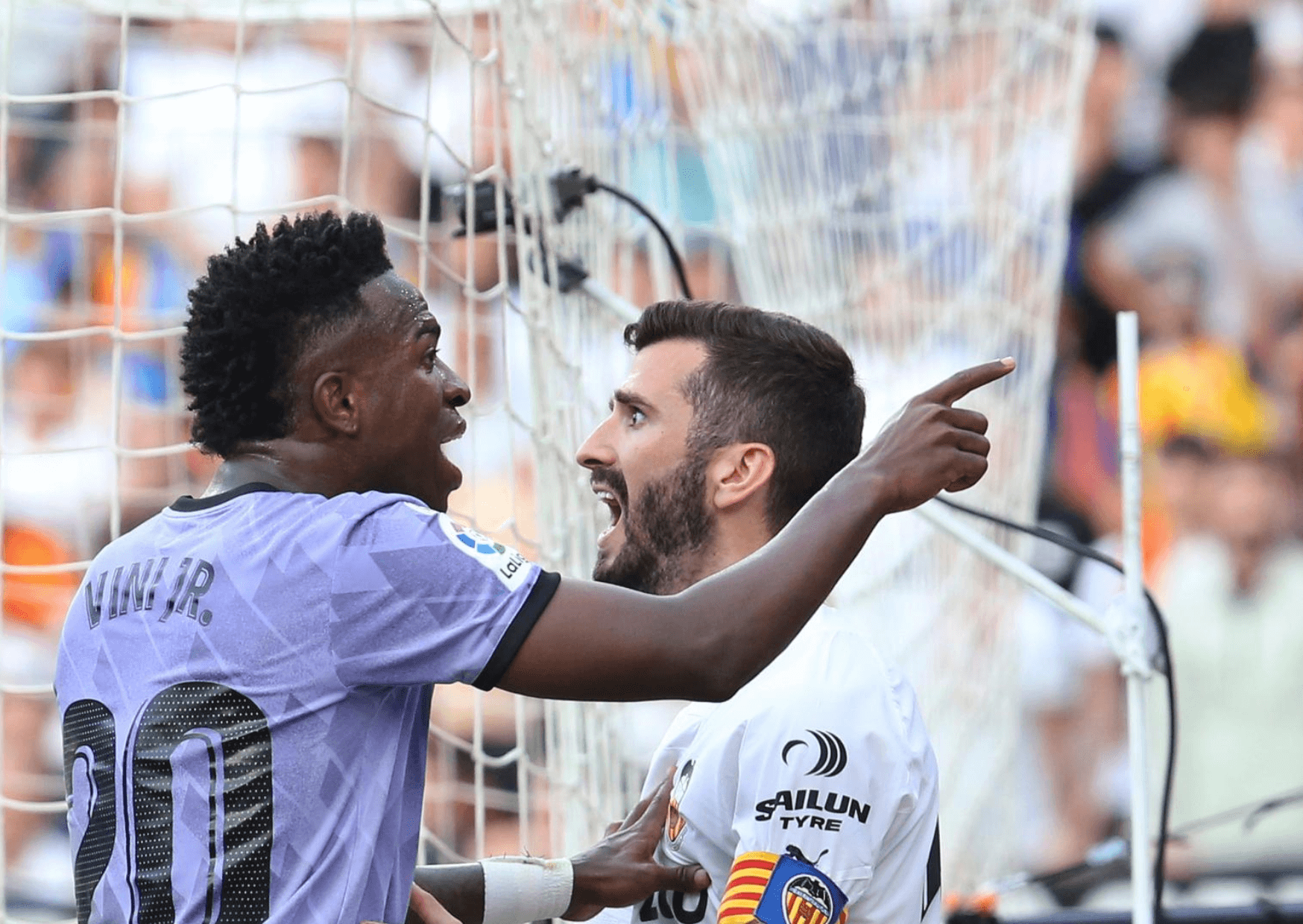 Rassismusvorfall gegen Vinicius Jr. – Die Notwendigkeit, gegen Rassismus im Fußball vorzugehen